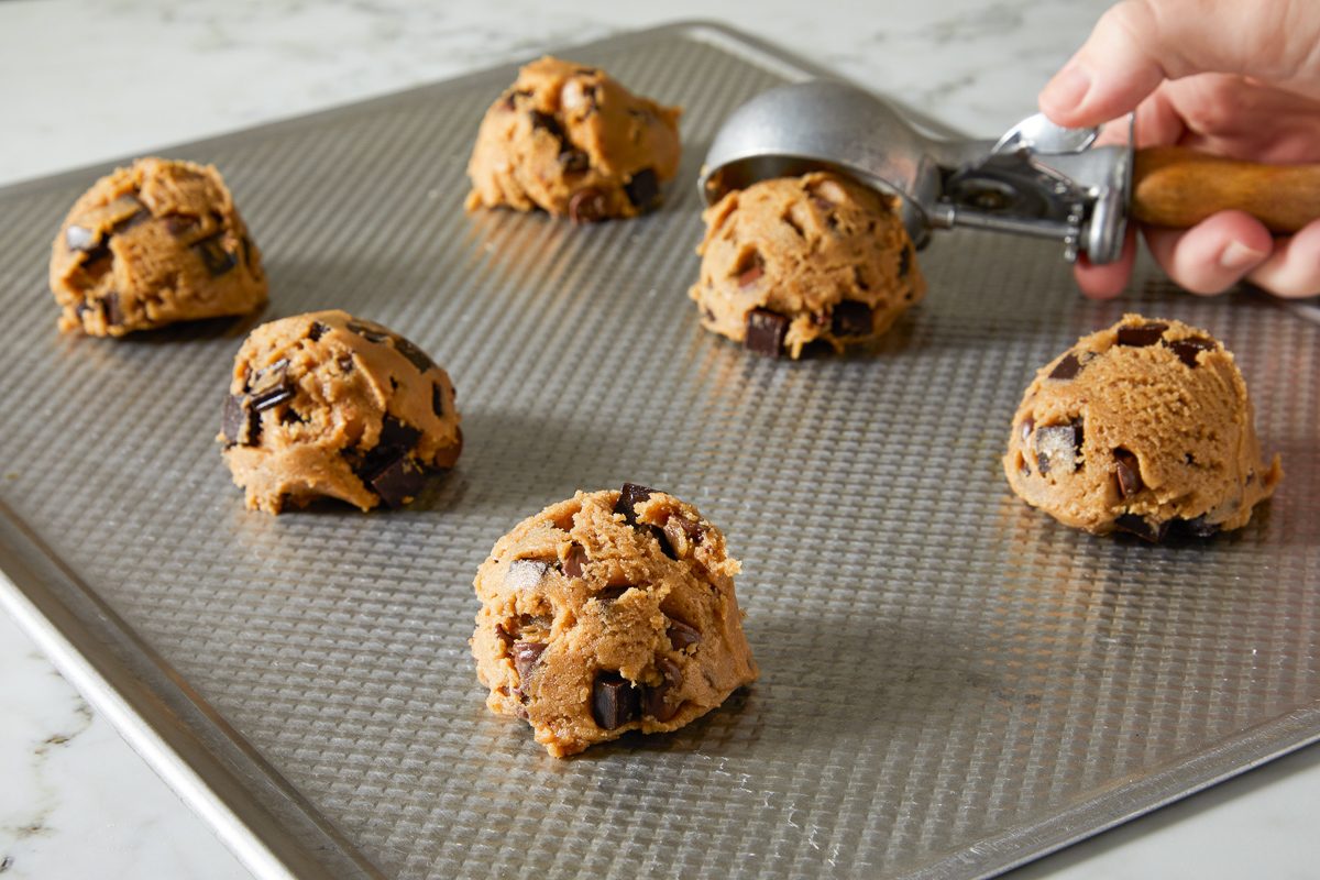dough shaped into 2-inch balls placed 3 inches apart on ungreased baking sheets