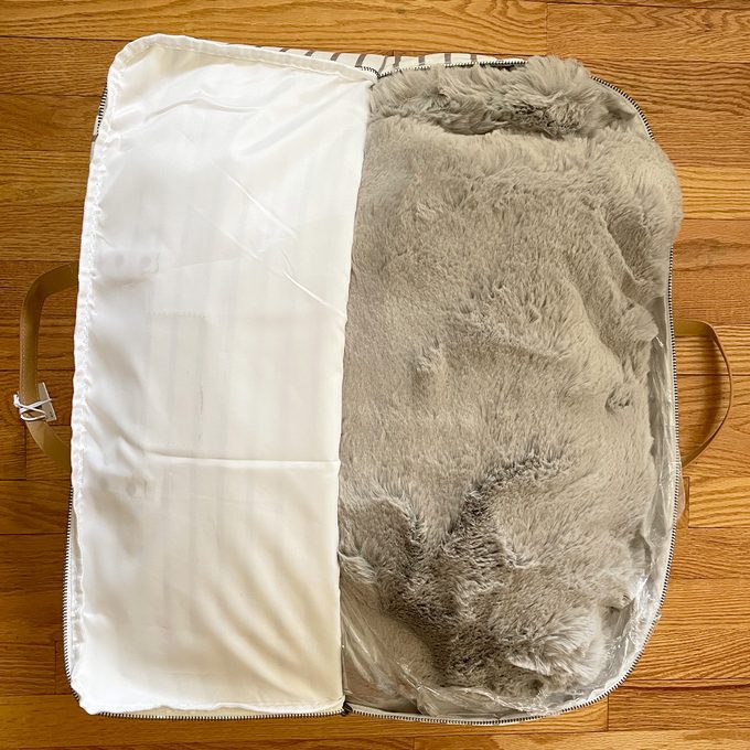 The Cozy Earth Cuddle Blanket Is Expensive Cozy Earth Cuddle Blanket