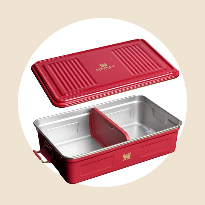 Stanley Cheers & Cheer Collection Holly Berry Gloss Legendary Useful Boxjpg