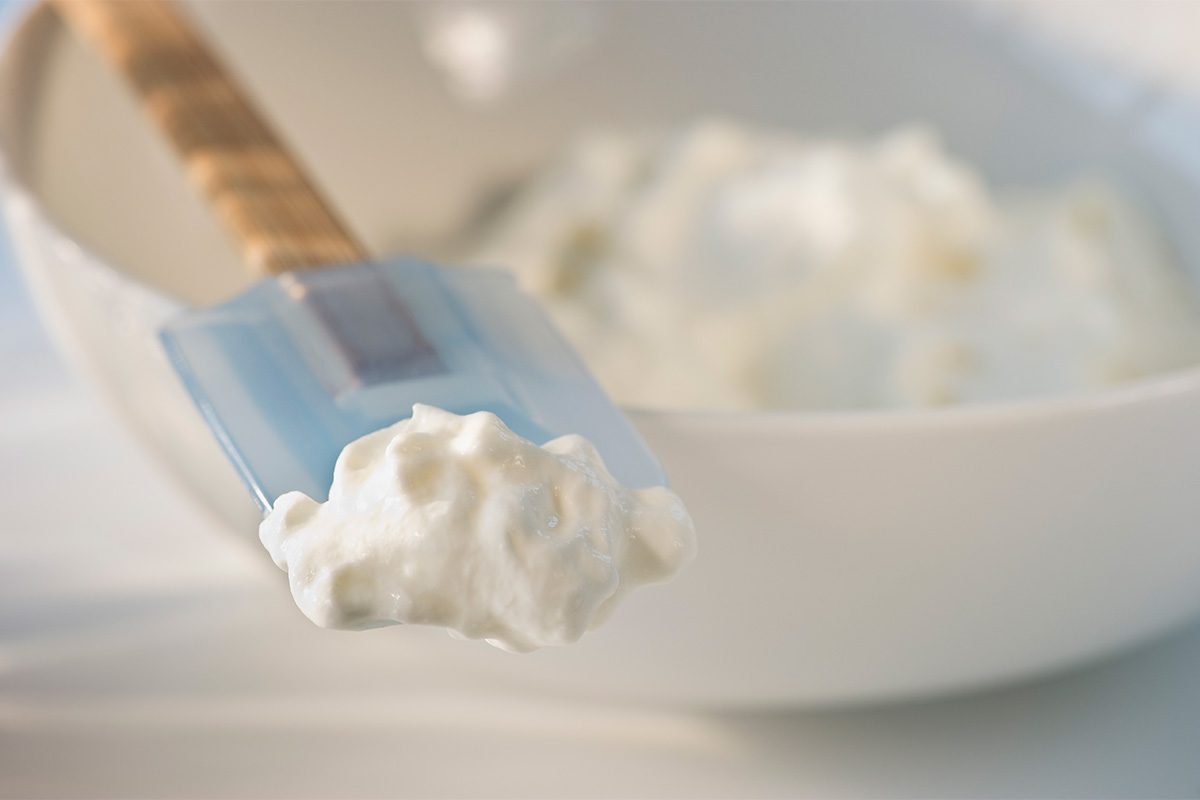 7 Helpful Buttermilk Substitutes Gettyimages 105781204