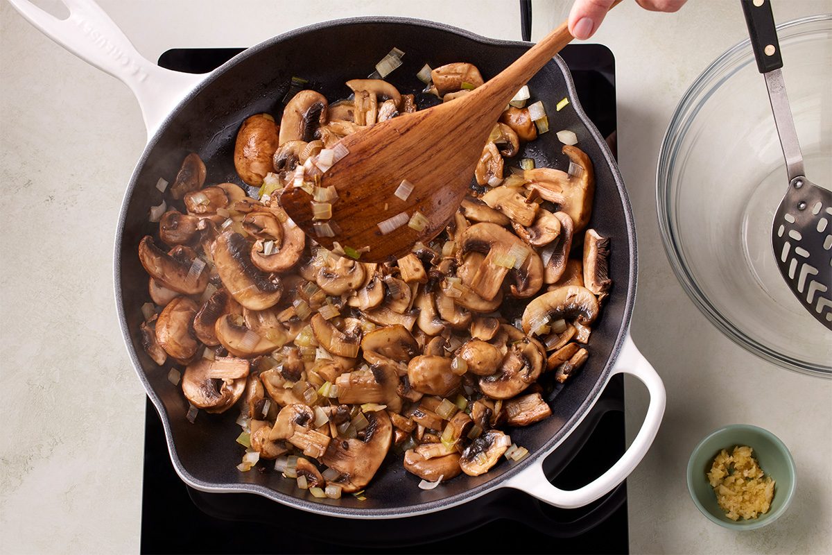 Vegan Stroganoff Tohcom25 280846 Dr 11 21 01b