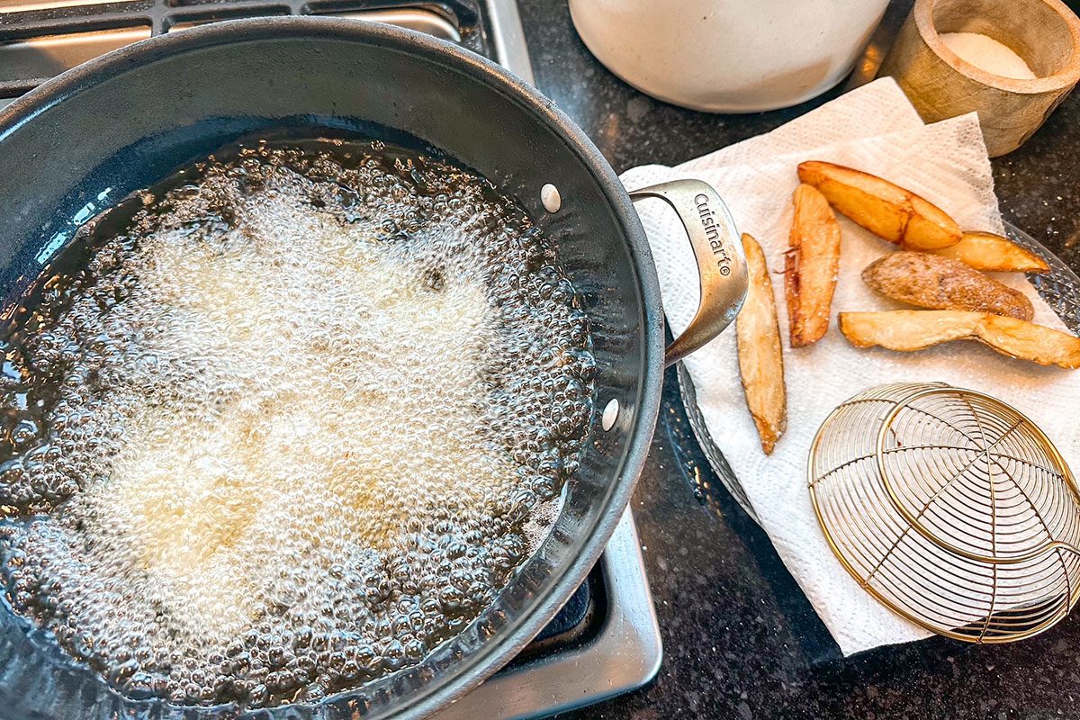 I Tried Alton Brown’s Mess Free Secret For Perfect French Fries Alton Fries 2 Lindsay Parrill For Taste Of Home