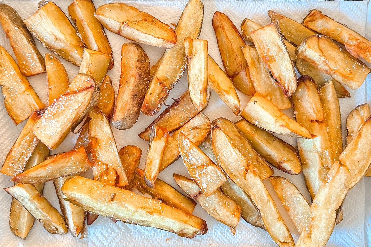 I Tried Alton Brown’s Mess Free Secret For Perfect French Fries Alton Fries 4 Lindsay Parrill For Taste Of Home