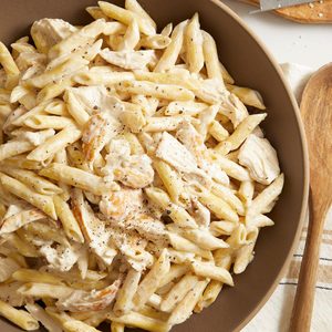 Slow Cooker Chicken Alfredo