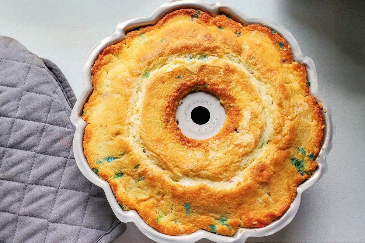 bundt cake inside pan